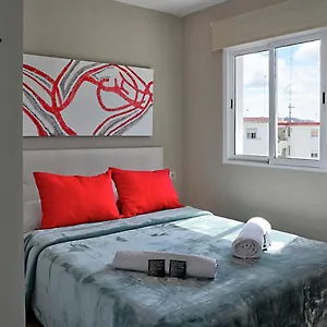 Apartamento De Dos Dormitorios En La Macarena , Sevilla España